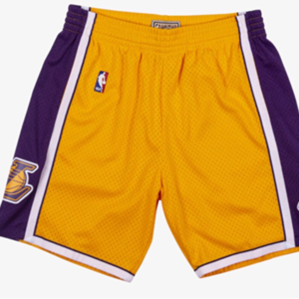 Los Angeles Lakers 2009-10 Gold Swingman Basketball Shorts – XL
